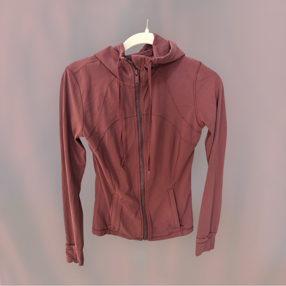 Lululemon Hooded Define Jacket
Nulu - Picture 4 of 7